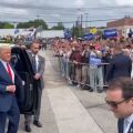 Another MASSIVE CROWD Comes Out to Greet President Trump in New Hampshire (VIDEO)