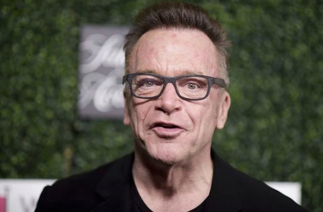 Here’s Tom Arnold Lying His Ass Off About The NRA – Def-Con News